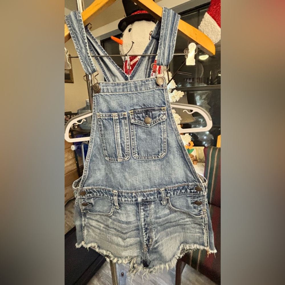 American Eagle Outfitters🔥HOST PICK🔥 Blue Denim Shorts Overalls wFrayed Hem-XS